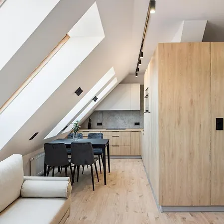 As-home Dwupoziomowy Przy Dworcu Pkp Parking Free Apartamento